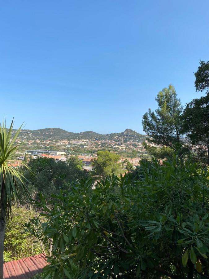 Apartmán Studio Grotte Des Fees Hyères Exteriér fotografie